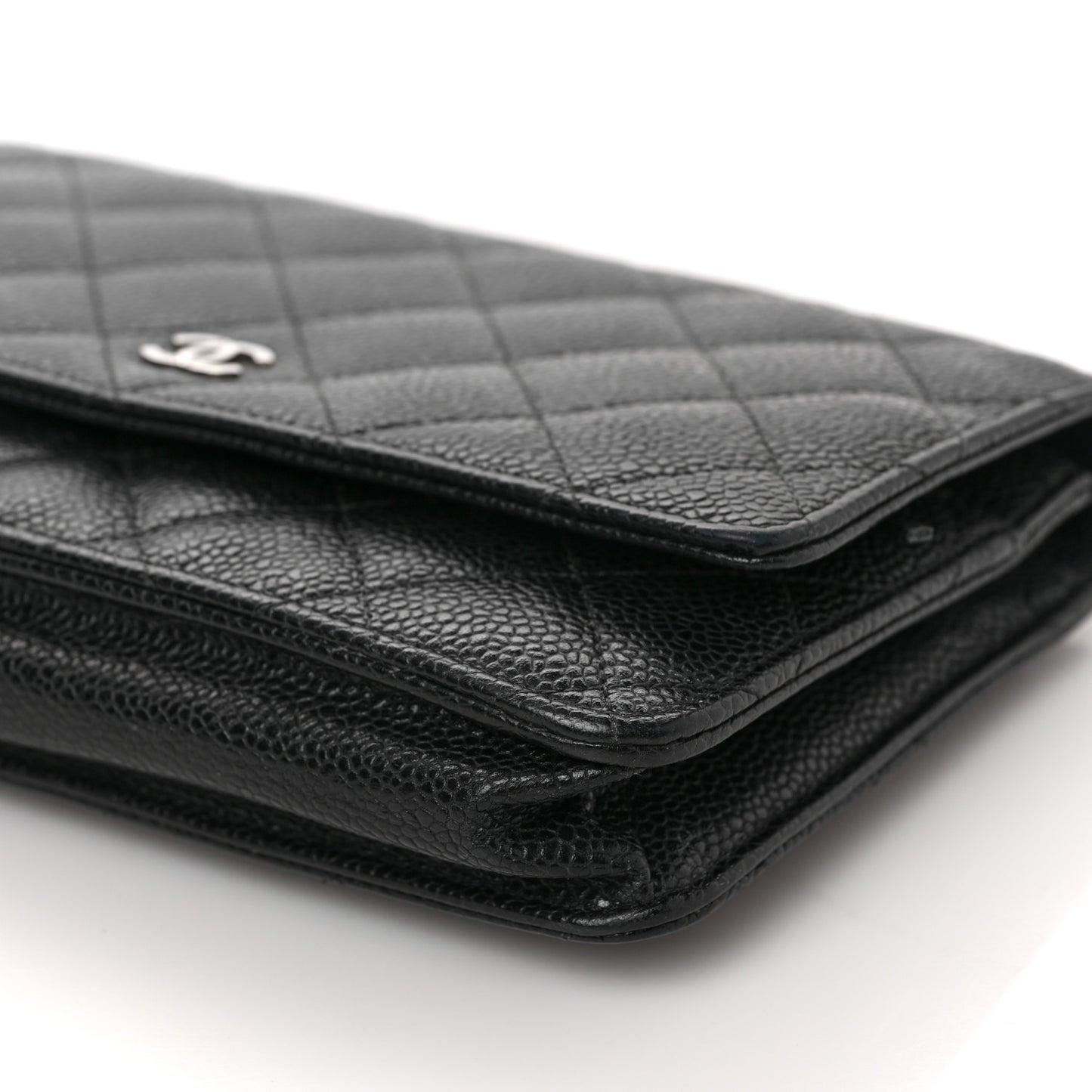 Caviar Quilted Wallet on Chain WOC Black
