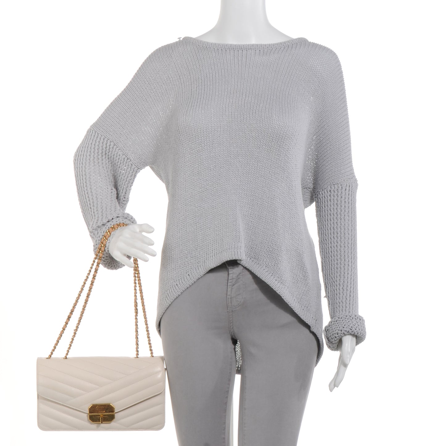 Calfskin Chevron Gabrielle Flap Off White