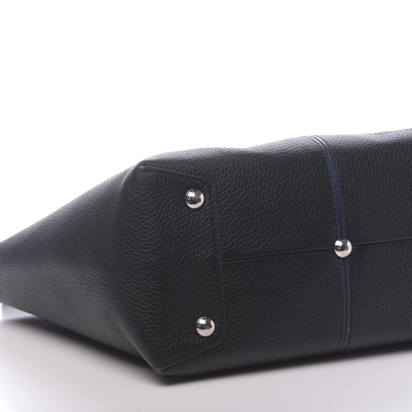 Taurillon Pernelle Black