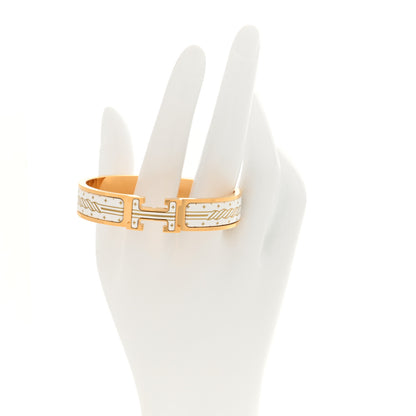 Hermes Enamel Printed Quadrige Au Fil Narrow Clic Clac H Bracelet PM Orfevre Jaune Or Blanc 2 of 5