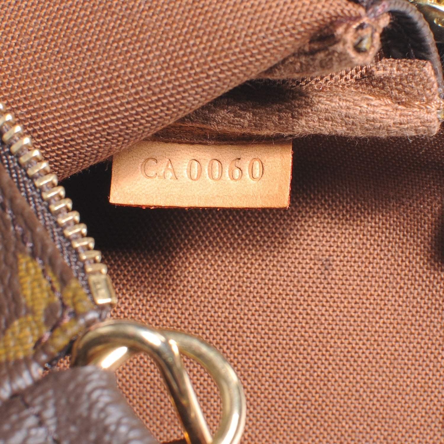 Louis Vuitton Monogram Pochette Accessories 7 of 7