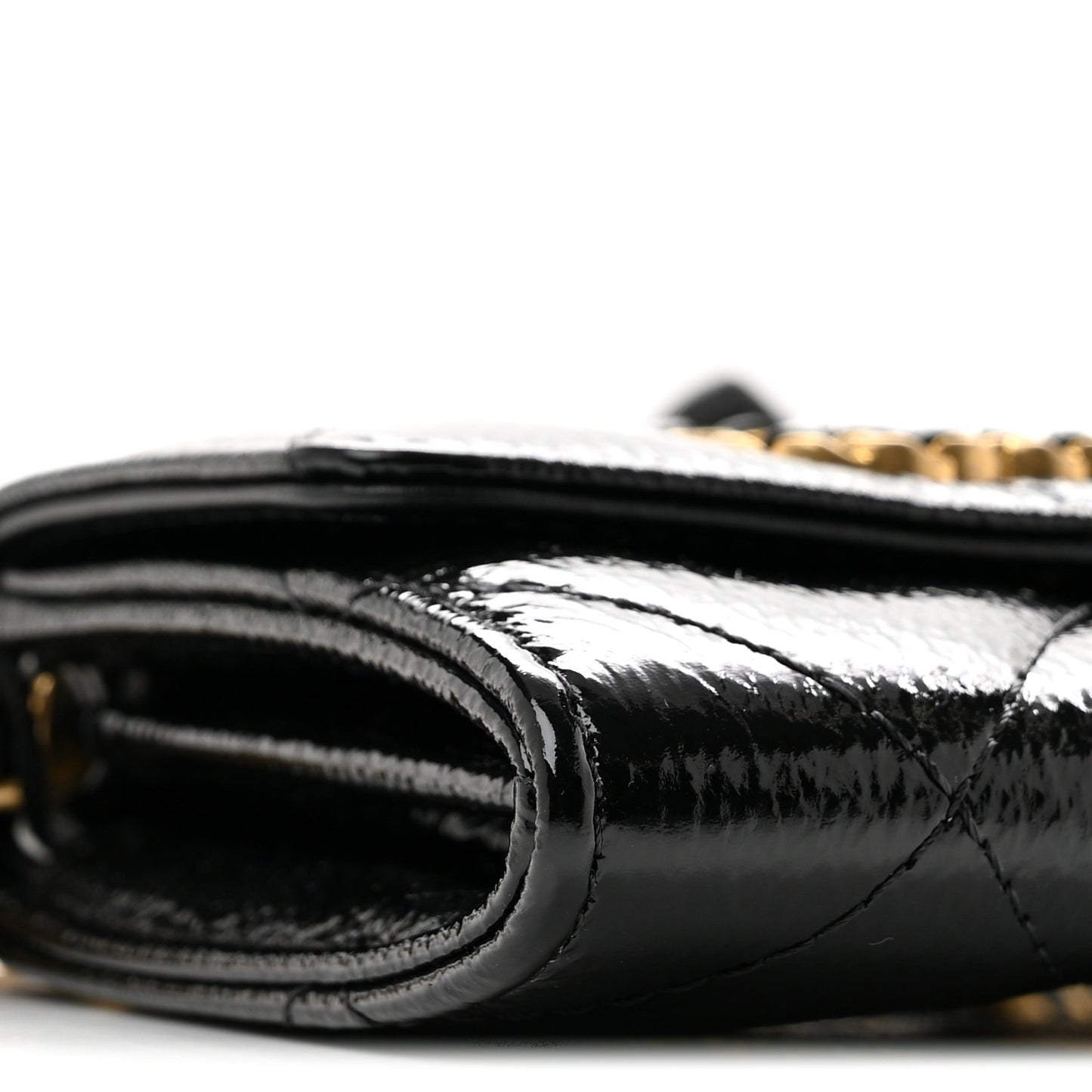 Shiny Crumpled Calfskin Quilted Chanel 19 Flap Coin Purse With Chain Black