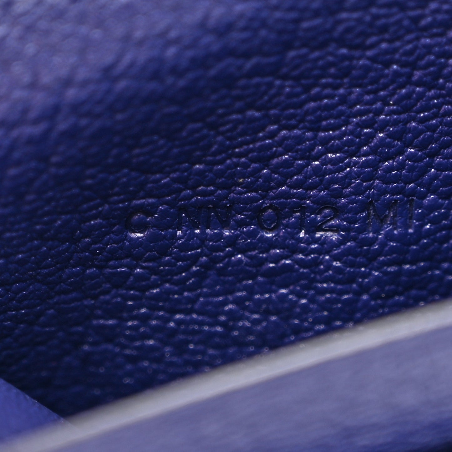 Chevre Mysore Mini Clic Card Holder Bleu Saphir
