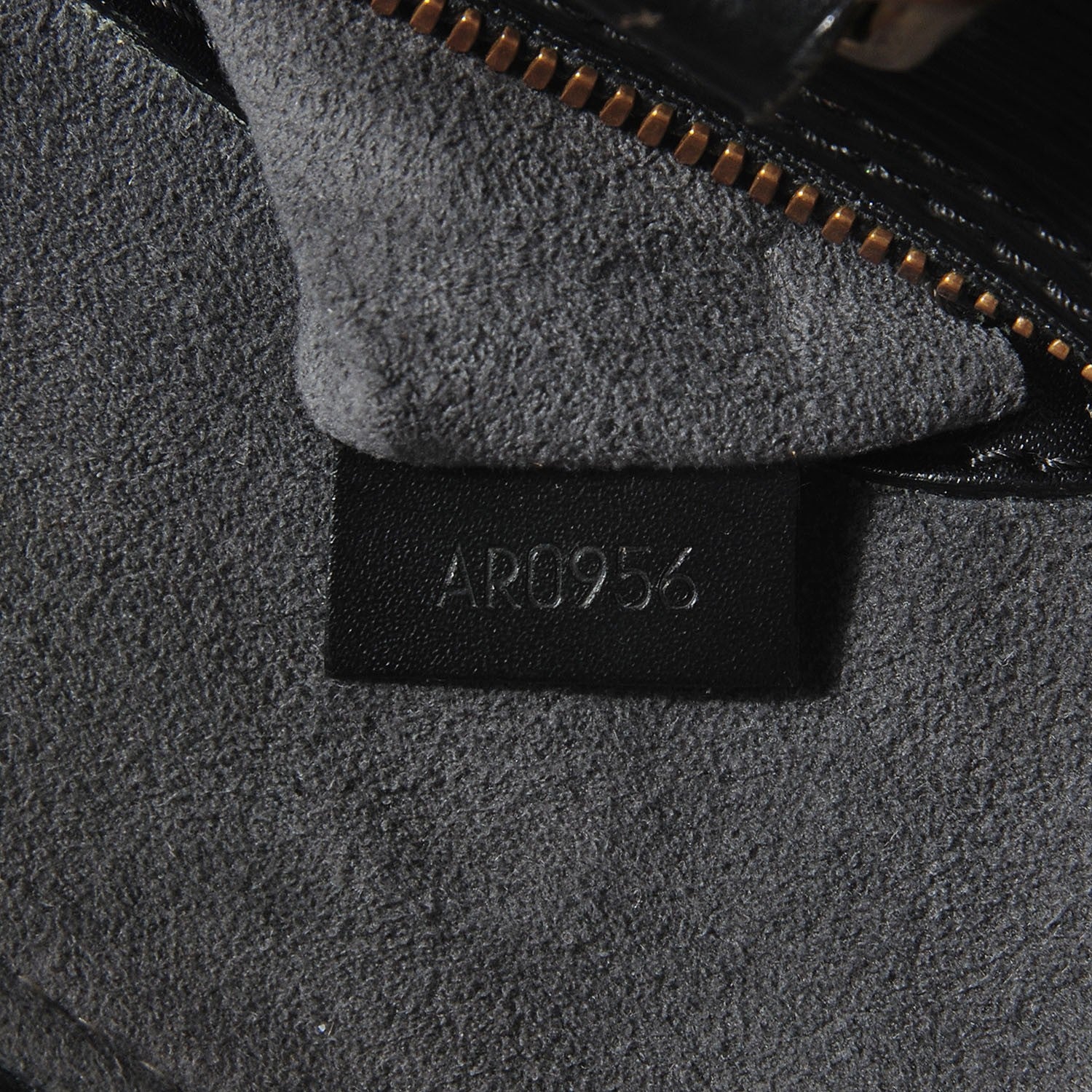 Louis Vuitton Epi Alma PM Black 7 of 7