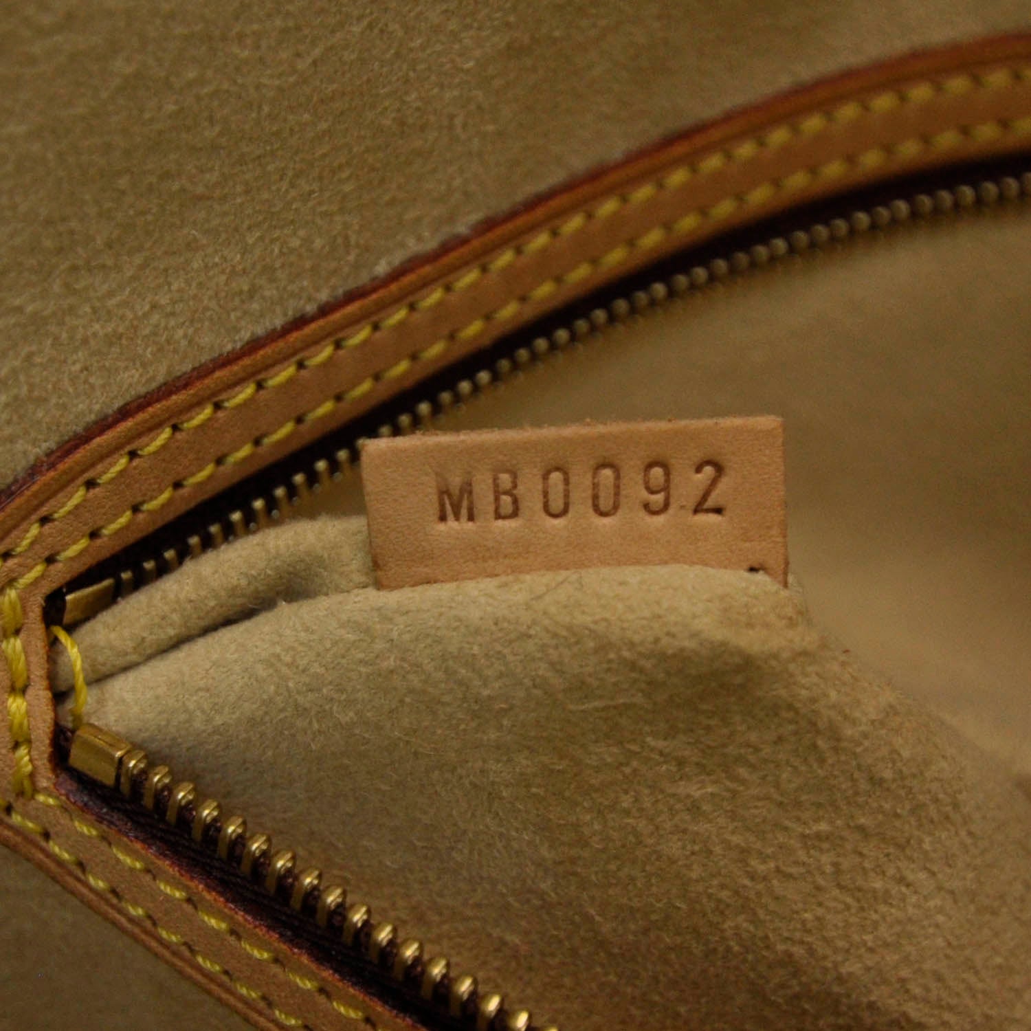 Louis Vuitton Monogram Babylone 9 of 9