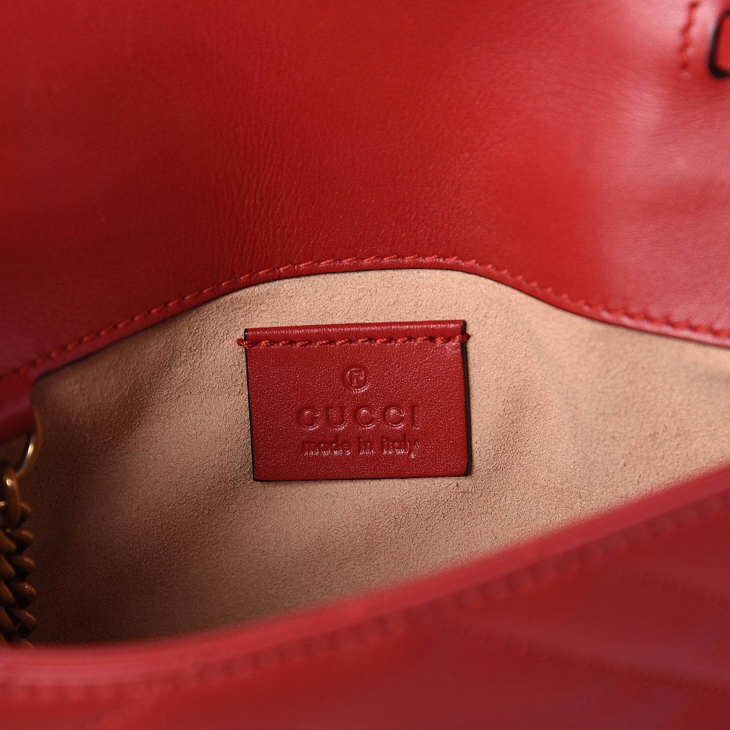 Calfskin Matelasse Super Mini GG Marmont Shoulder Bag Hibiscus Red