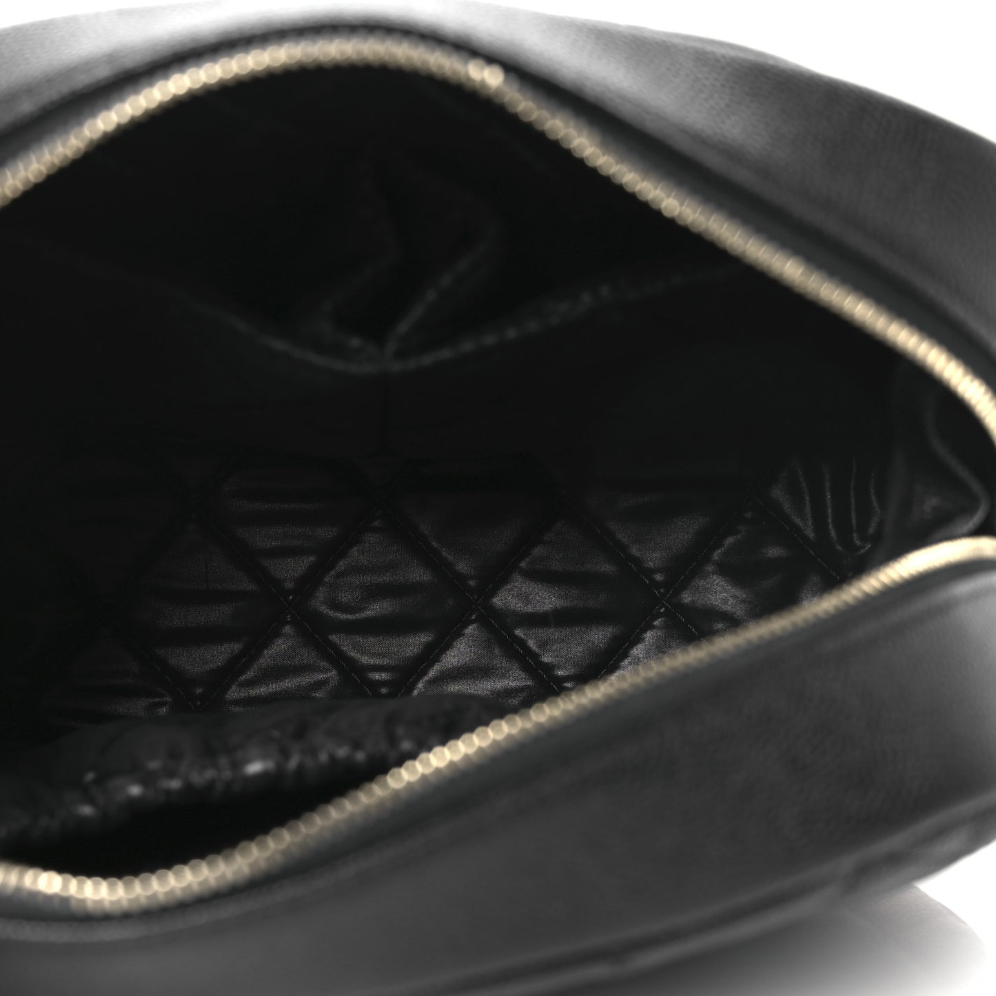Caviar Quilted Medium Curvy Pouch Cosmetic Case Black