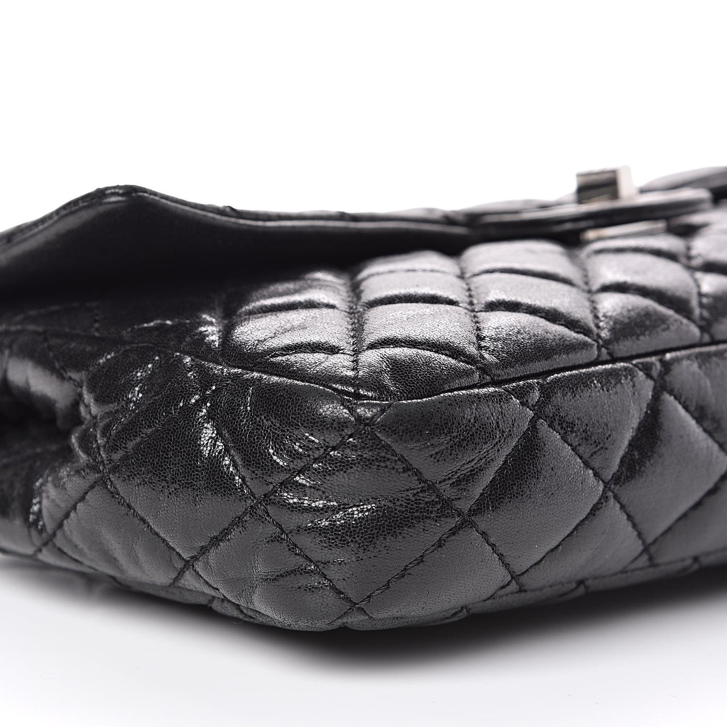 Iridescent Lambskin Quilted Snake Chain 2.55 Reissue Flap Black