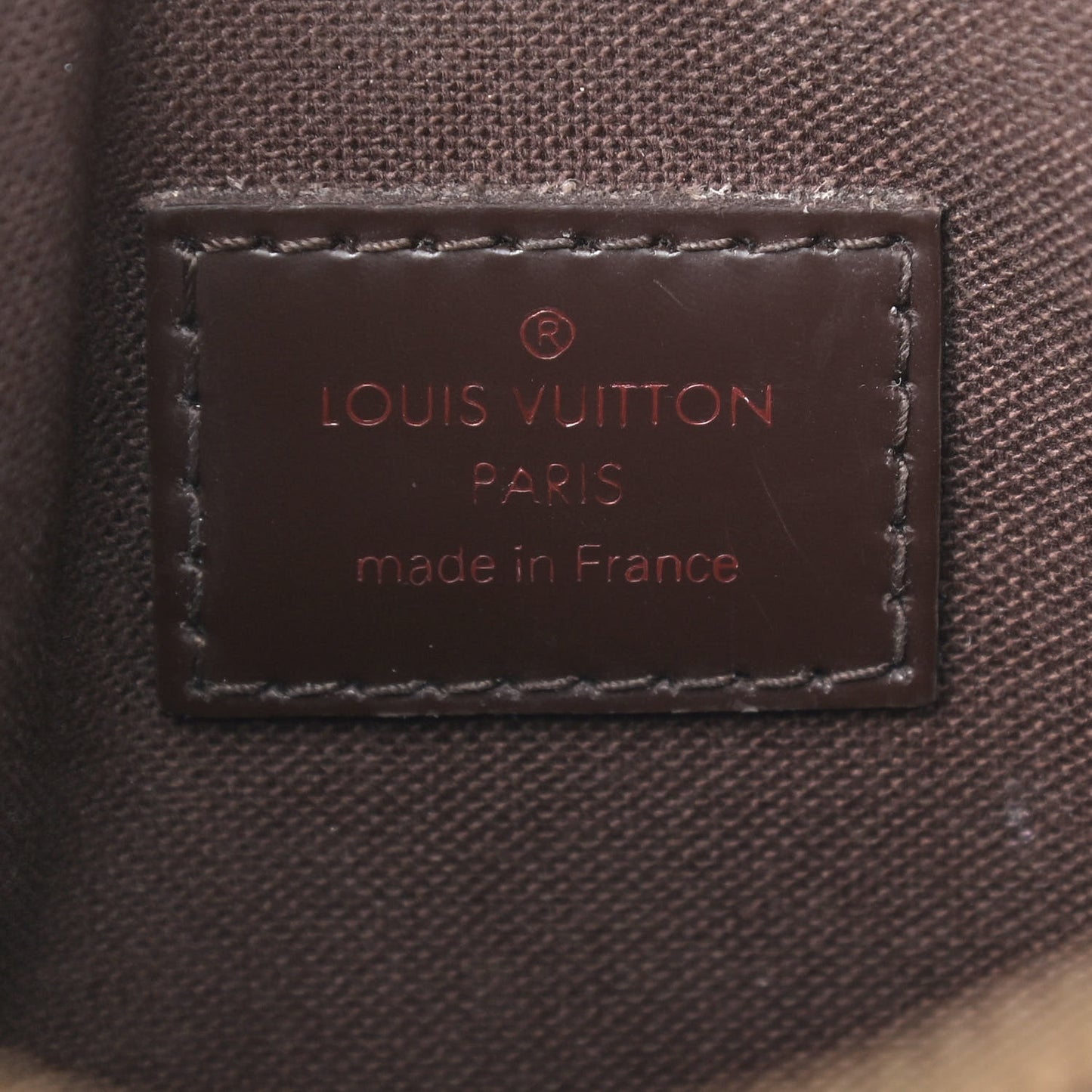 Damier Ebene Pochette Melville