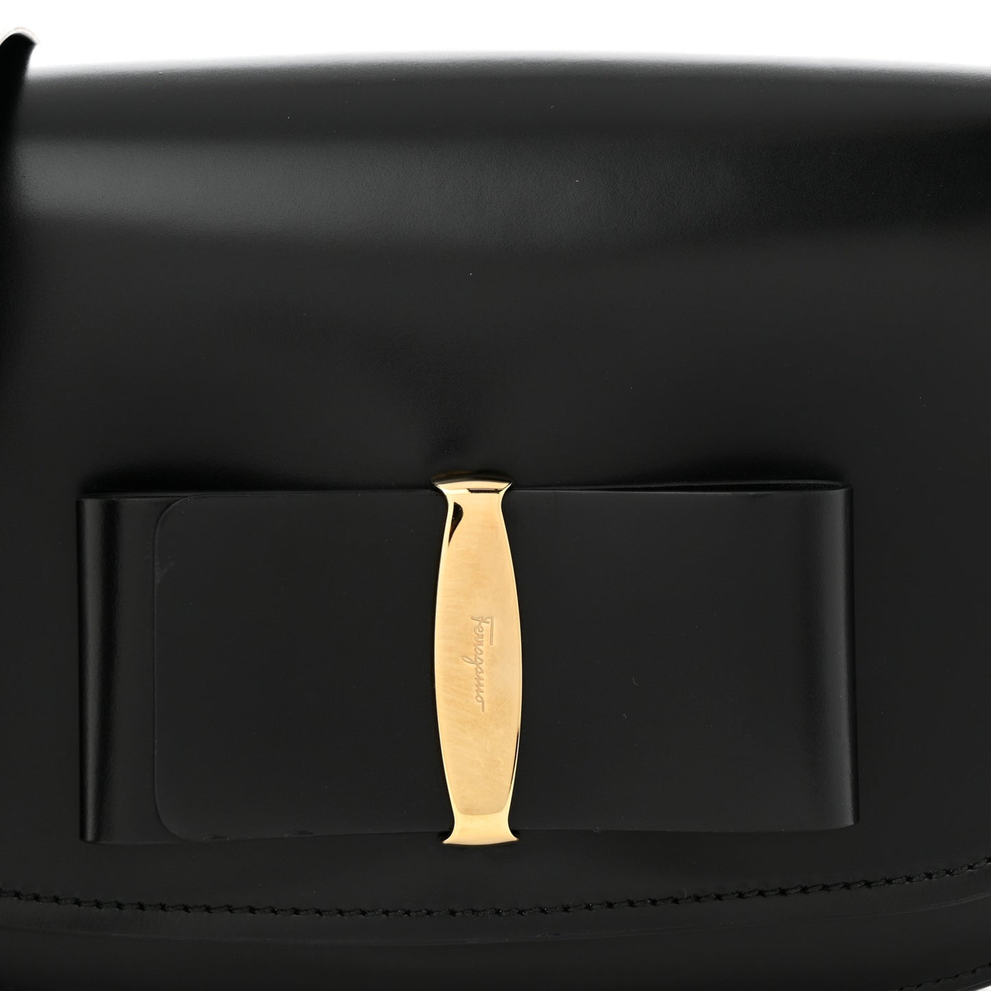 Smooth Calfskin Vara Bow Flap Crossbody Black