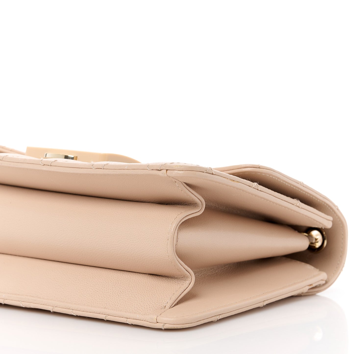 Sheepskin Quilted Beauty Lock Flap