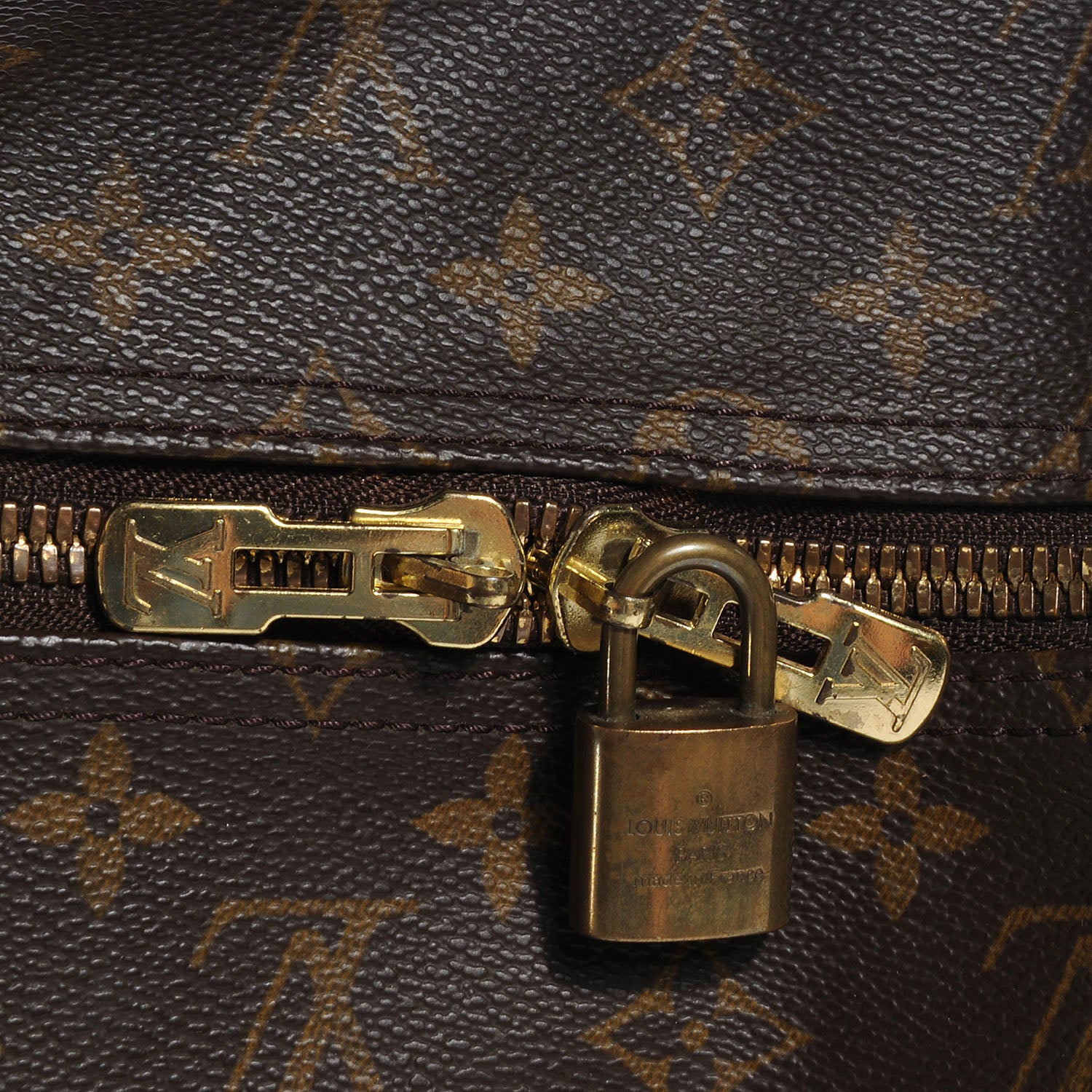 Louis Vuitton Monogram Keepall 50 8 of 8