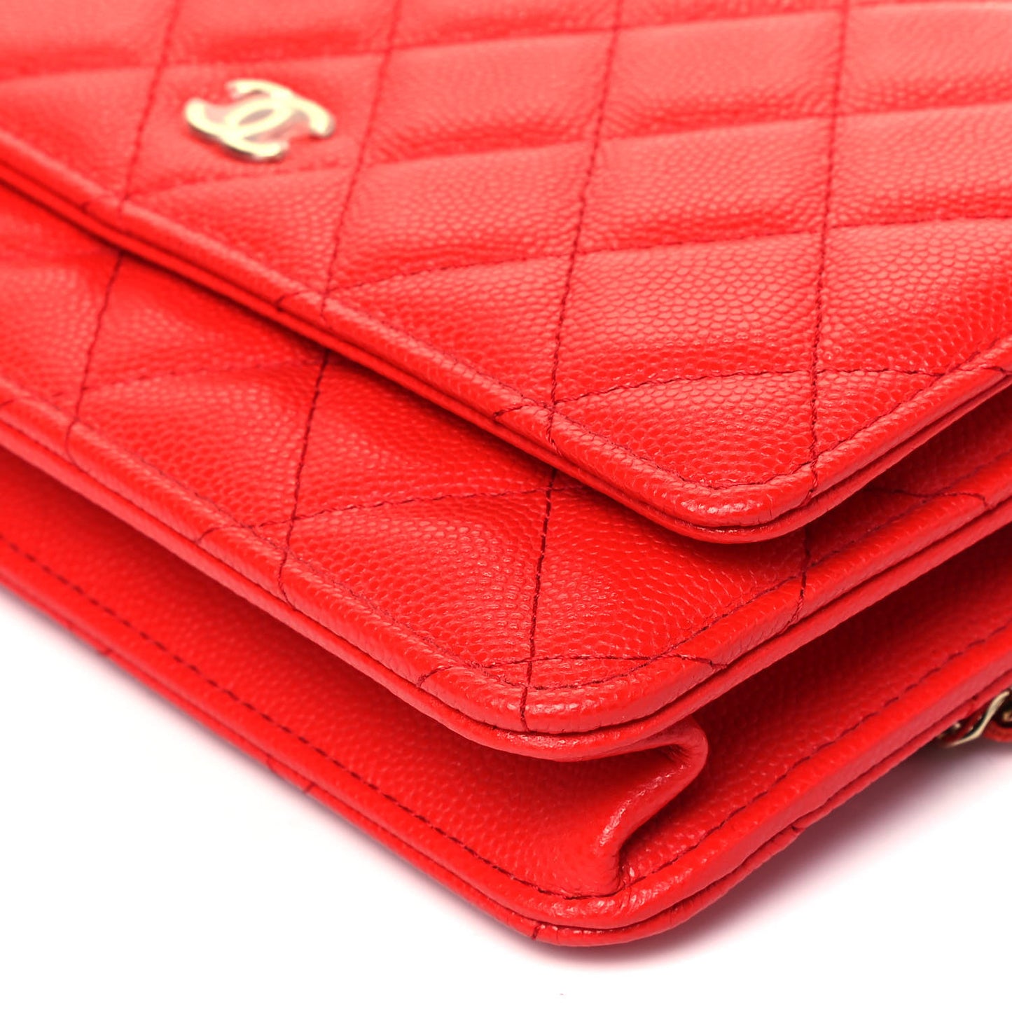Caviar Quilted Wallet On Chain WOC Red