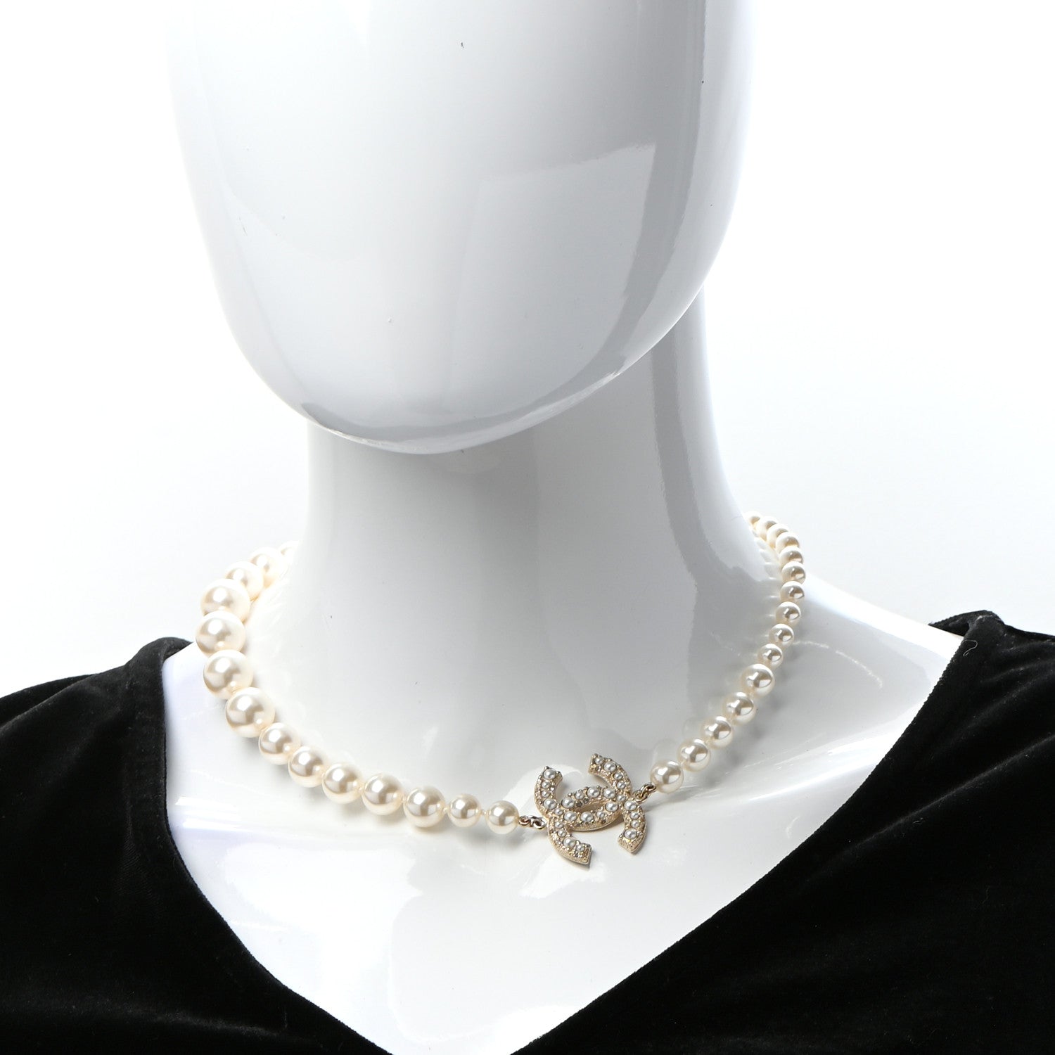 Chanel Pearl CC 100th Anniversary Necklace Light Gold 2 of 5