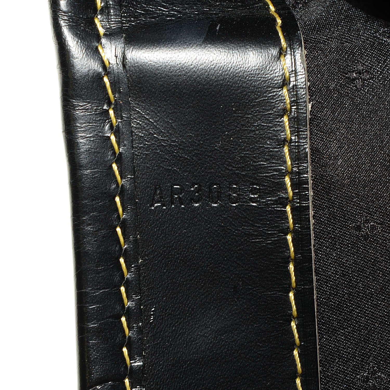 Louis Vuitton Suhali L'Essentiel Black 7 of 7