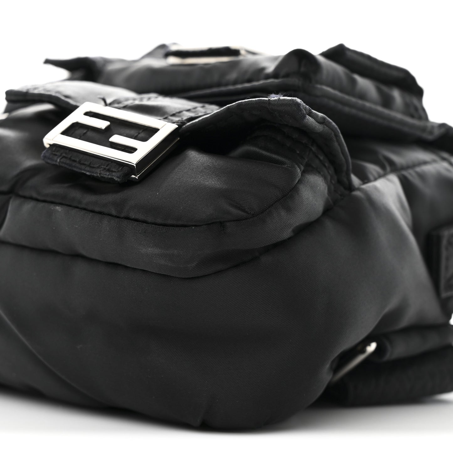 Econyl Cuoio Romano Multipocket Baguette Black