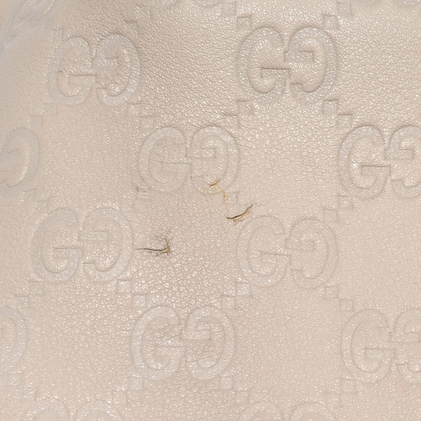 Guccissima Medium Sukey Tote Mystic White