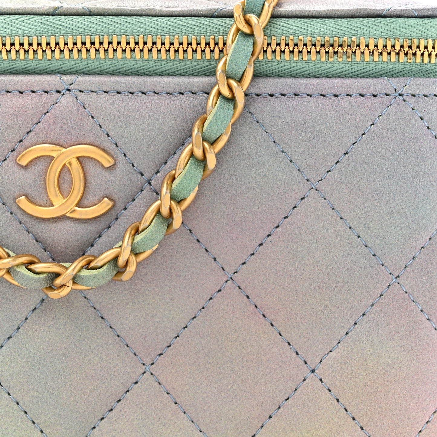Lambskin Quilted Ombre Small Top Handle Vanity Case With Chain Blue Green