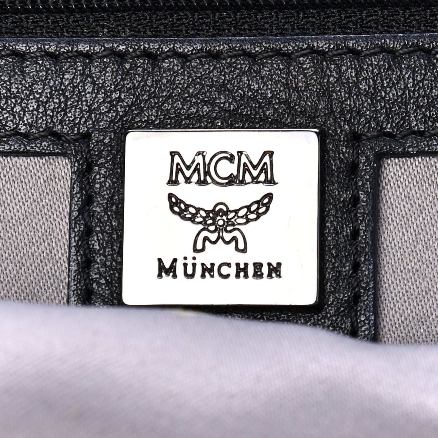 Visetos Medium Side Stud Stark Backpack White