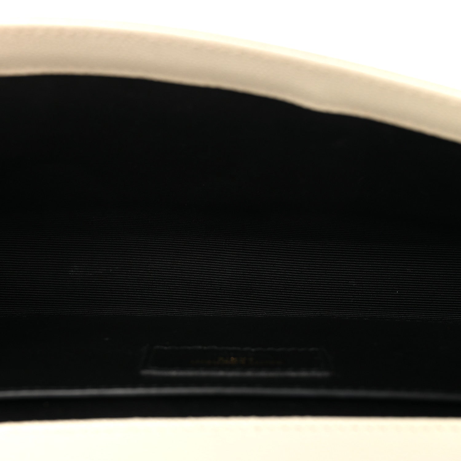Saint Laurent Grain De Poudre Classic Monogram Cassandre Clutch Crema Soft 4 of 7