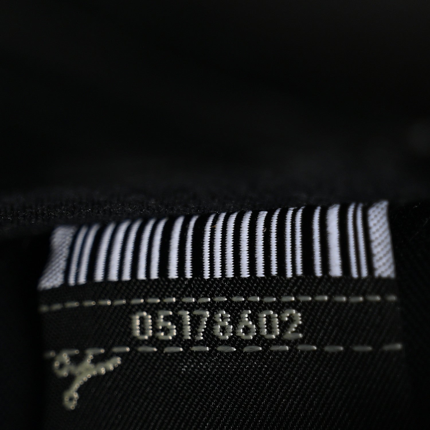 Fendi Vitello Liberty Lucido F is Fendi Envelope Belt Bag Black 7 of 11