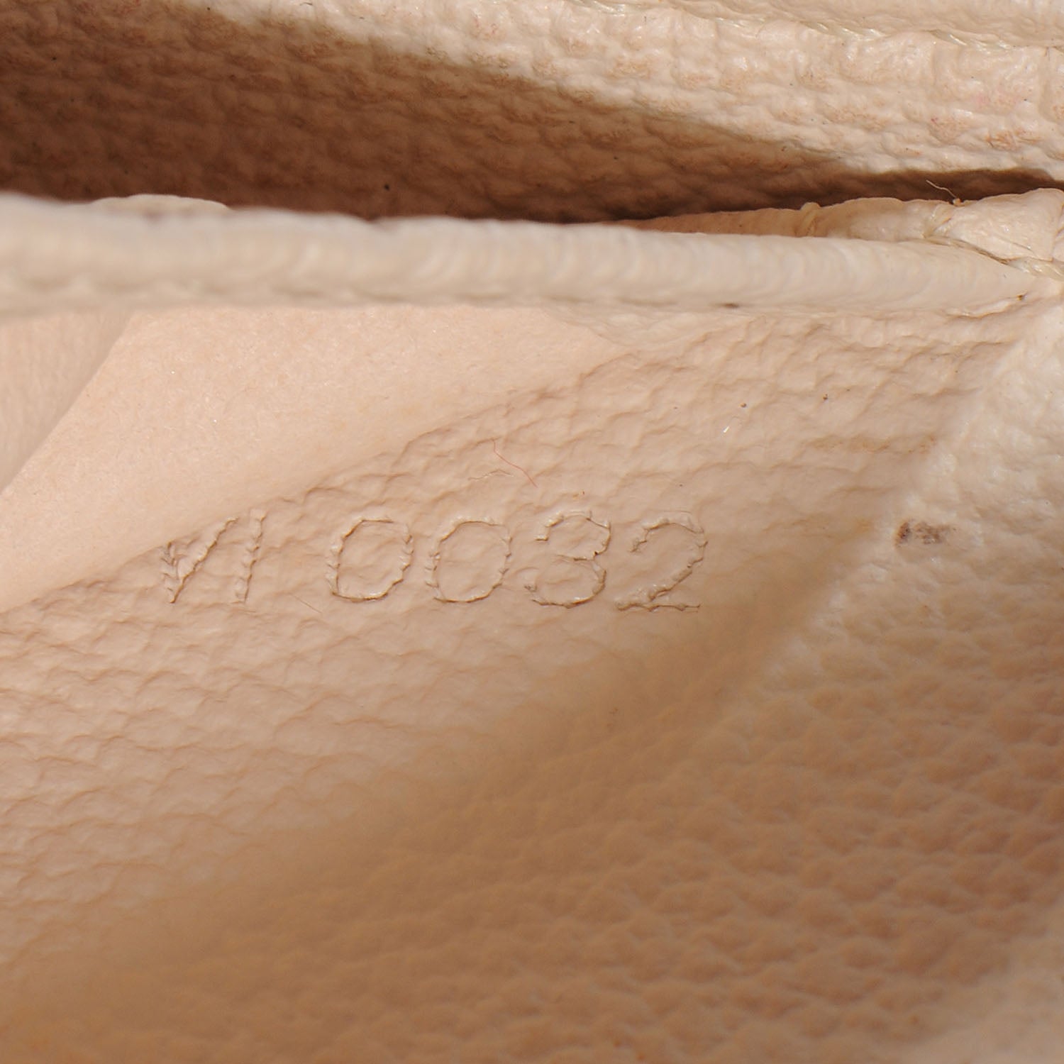 Louis Vuitton Monogram Trousse Blush PM 7 of 7