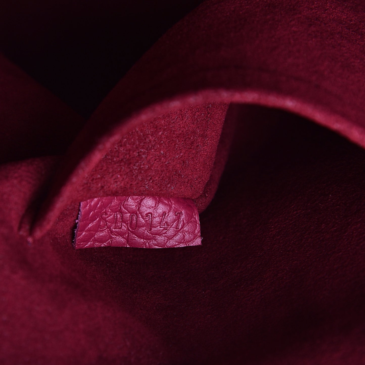 Damier Ebene Cuir Taurillon Hyde Park Fuchsia