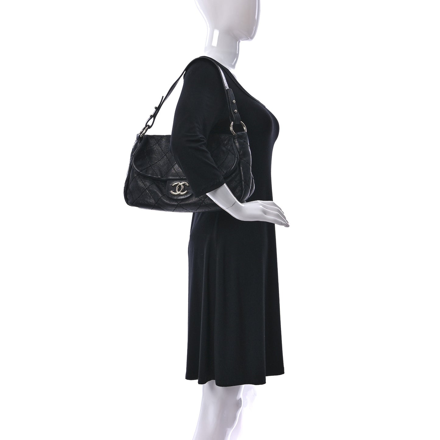 Glazed Calfskin Stitched On The Road Flap Black