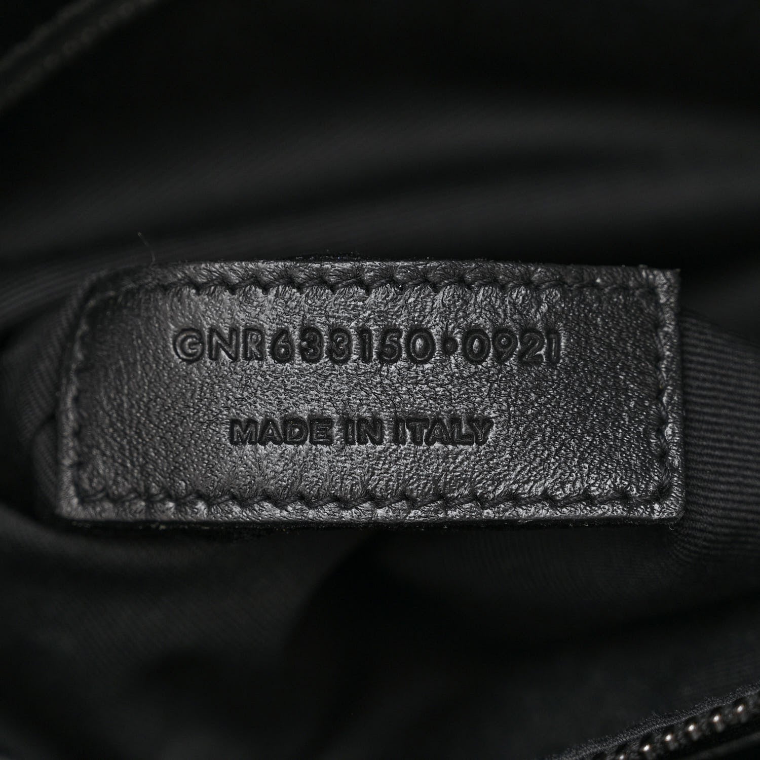 Saint Laurent Crinkled Calfskin Crocodile Embossed Monogram Medium Niki Chain Satchel Black 7 of 10