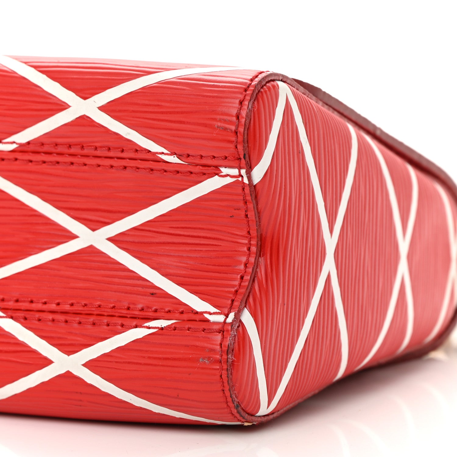 Louis Vuitton LOUIS VUITTON Epi Malletage Twist Shoulder Bag PM Rouge 9 of 17