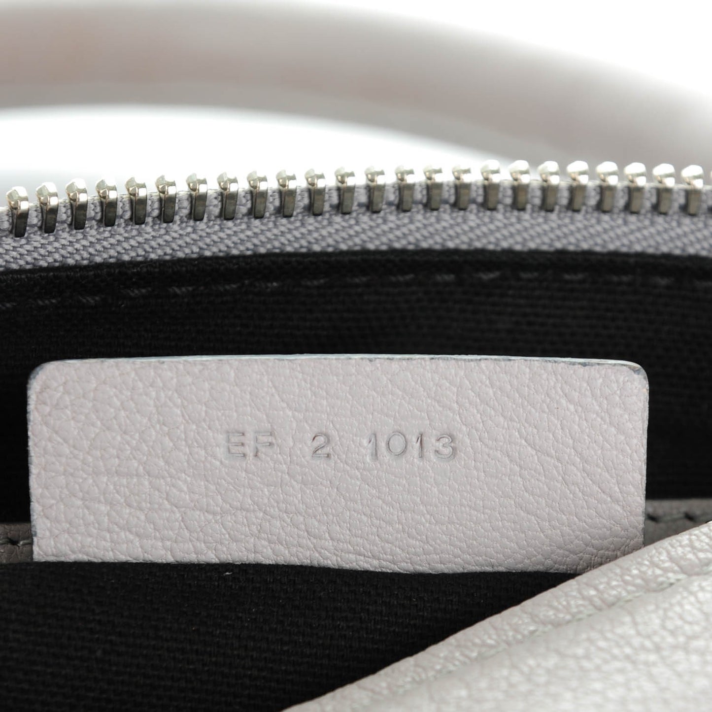 Sugar Goatskin Small Pandora Pearl Grey