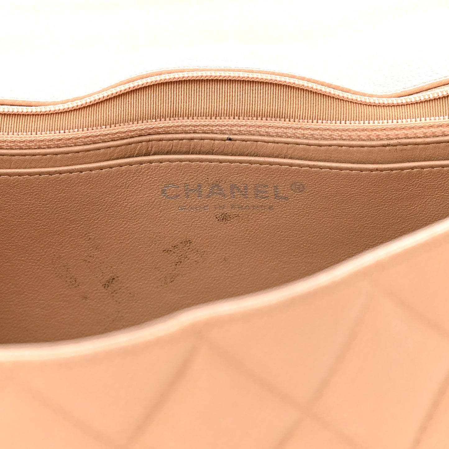 Caviar Quilted Jumbo Single Flap Beige