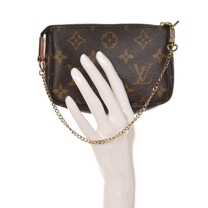 Louis Vuitton Monogram Mini Pochette Accessories 2 of 8