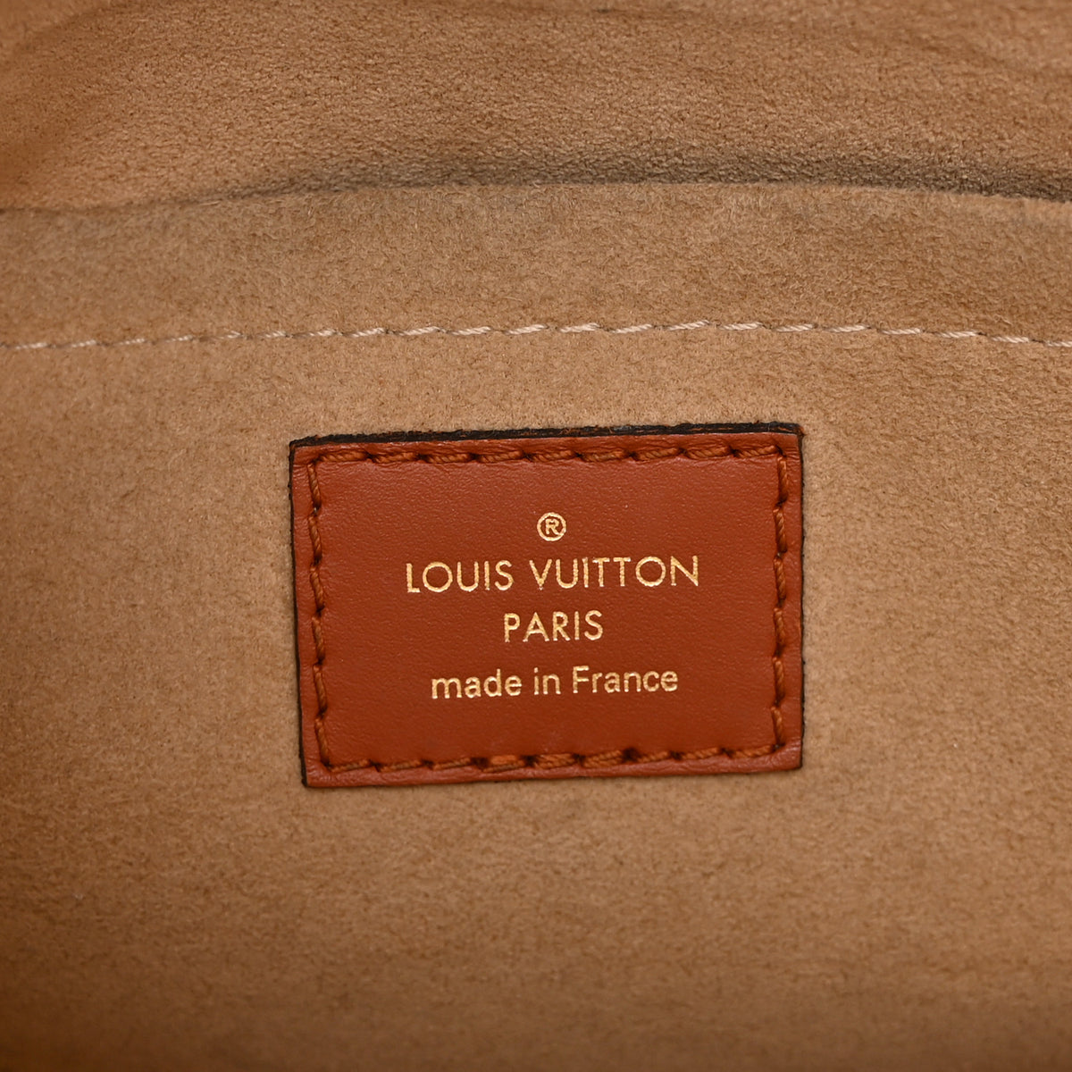 Louis Vuitton Calfskin Monogram Tufting On My Side Galet 6 of 9