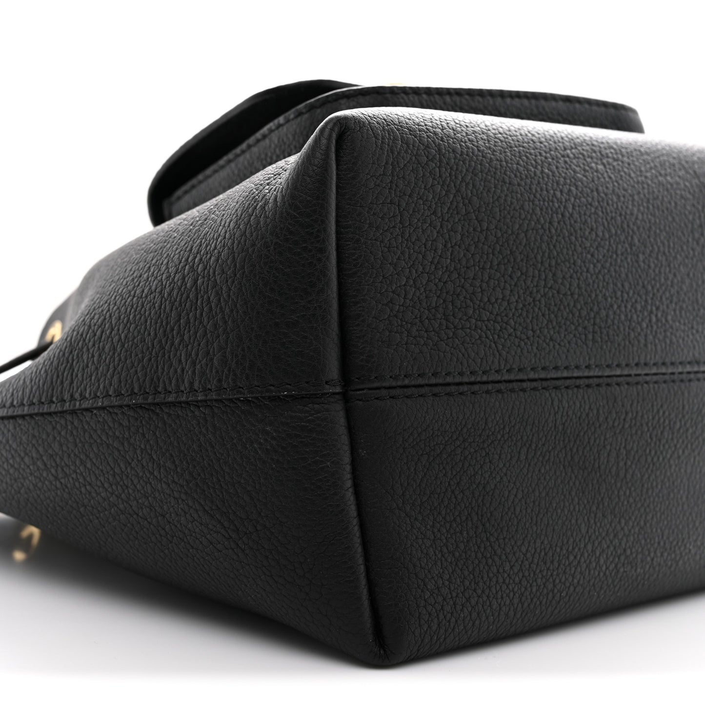 Calfskin Lockme Bucket MM Black