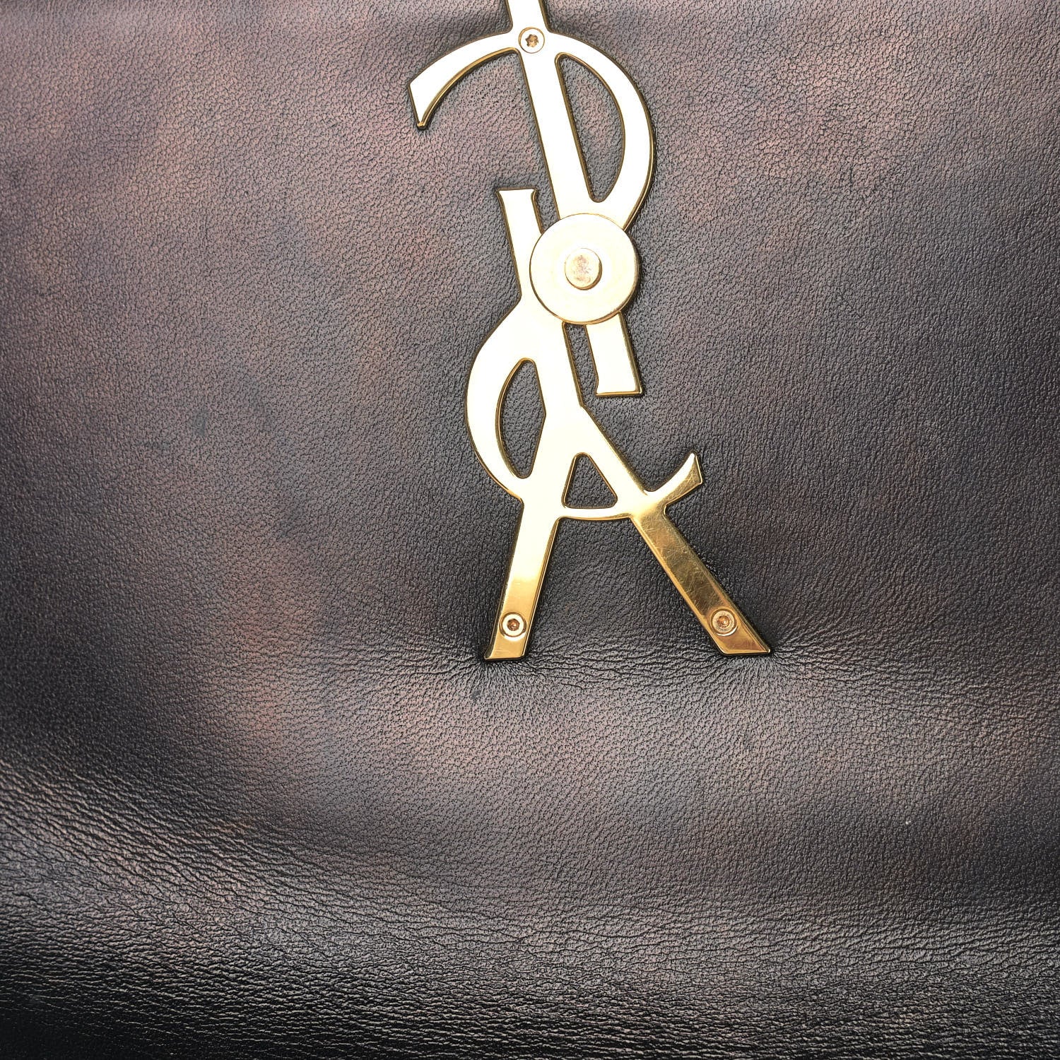 Saint Laurent Patent Matelasse Monogram Large Vicky Chain Bag Black 13 of 15