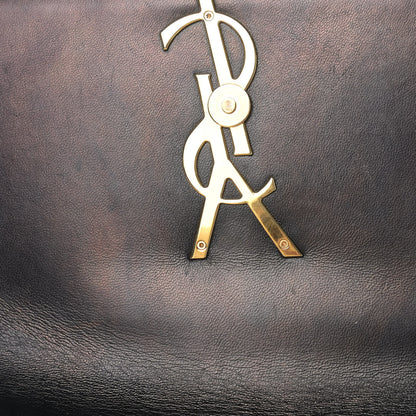 Saint Laurent Patent Matelasse Monogram Large Vicky Chain Bag Black 13 of 15