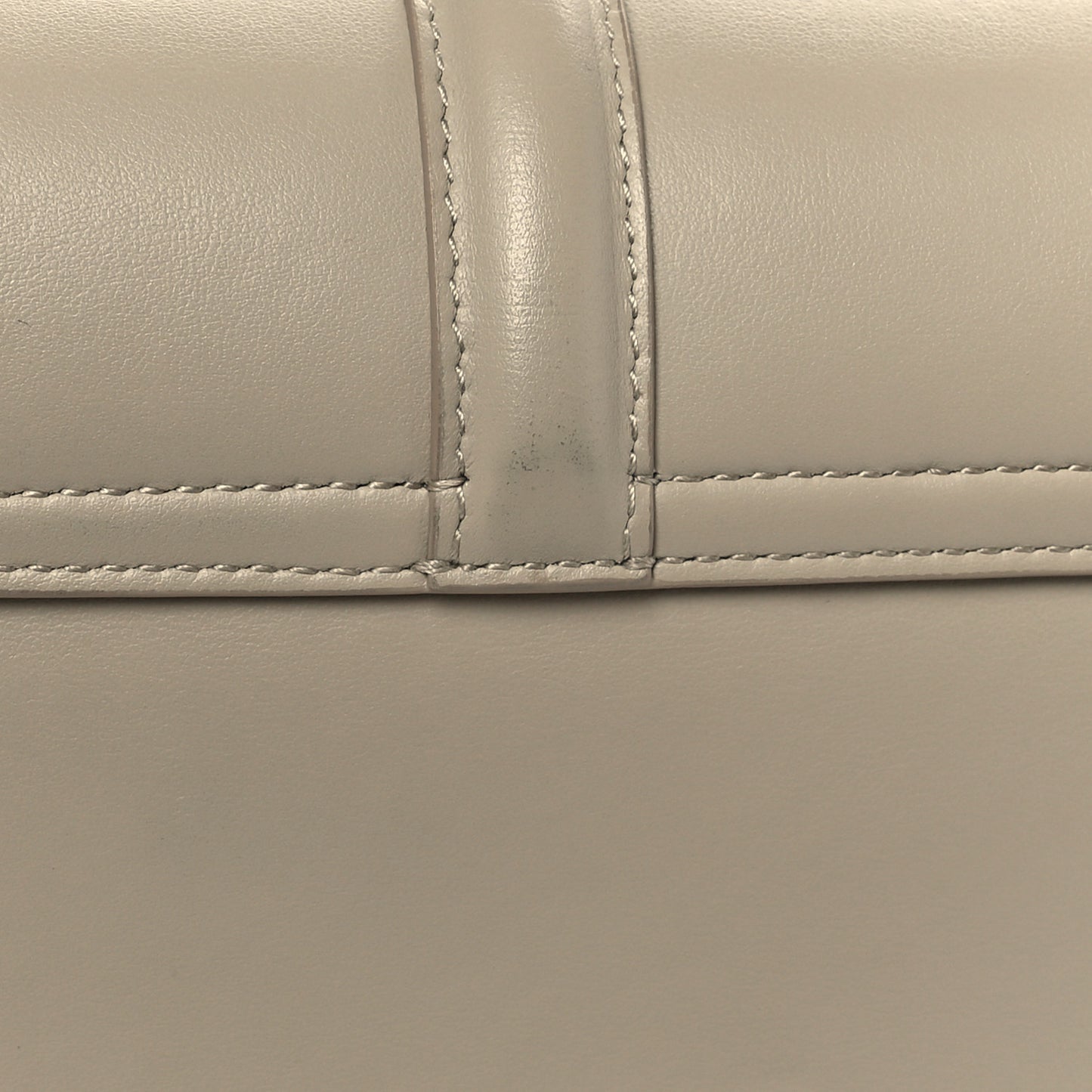Smooth Calfskin Teen Soft 16 Shoulder Bag Trench