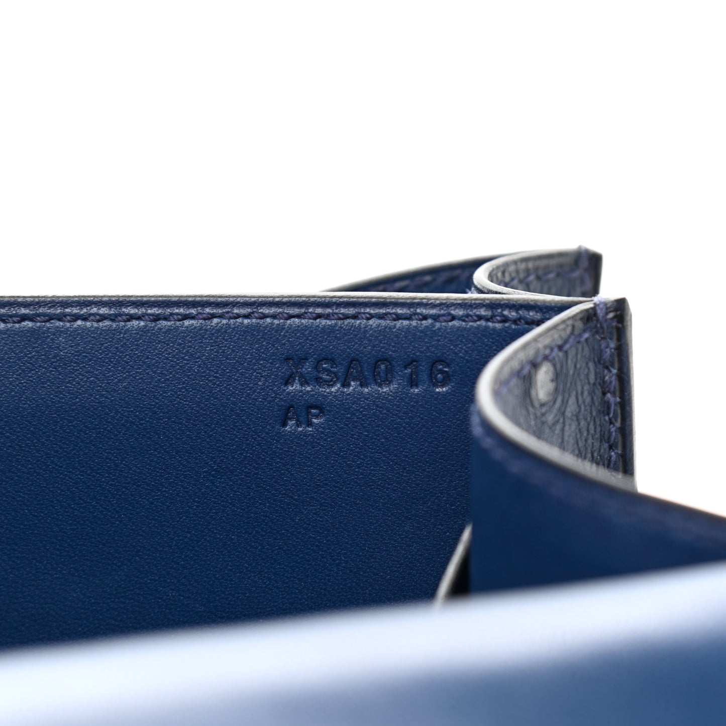 Ostrich Constance 24 Bleu De Malte
