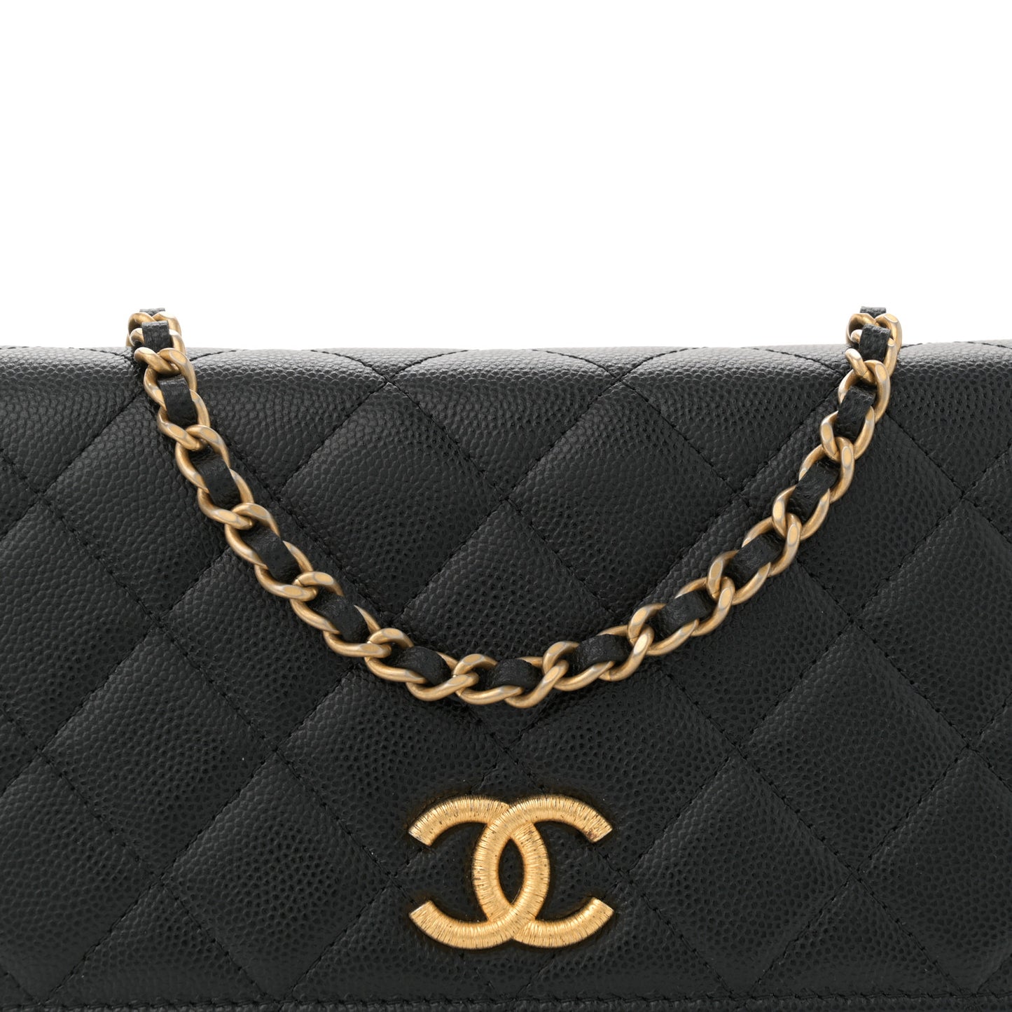 Caviar Quilted Textured CC Wallet On Chain WOC Black