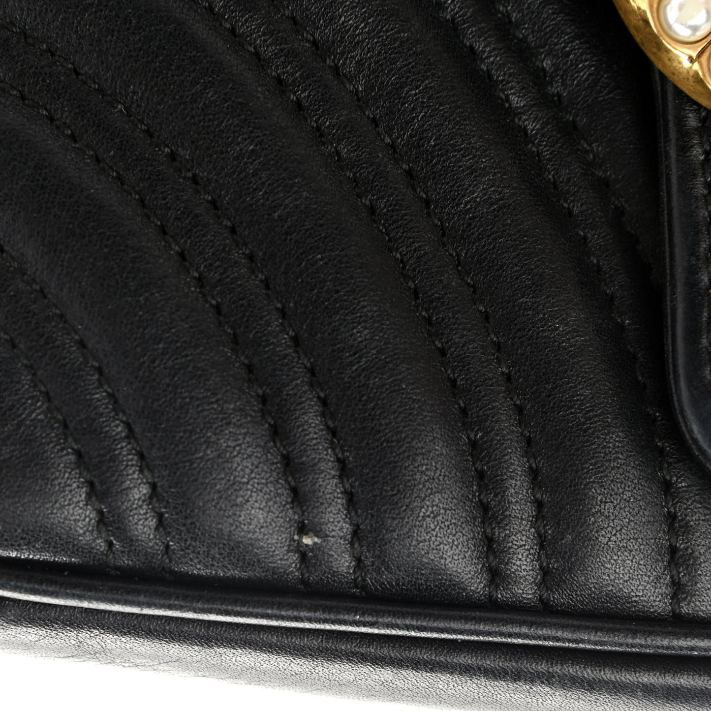 Calfskin Matelasse Pearly GG Marmont Chain Belt Bag Black