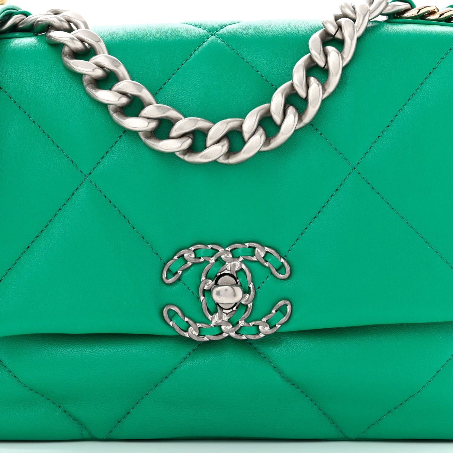Chanel Lambskin Quilted Medium Chanel 19 Flap Green 8 of 10