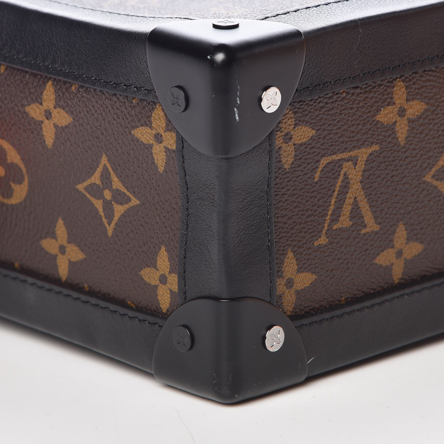 Louis Vuitton Monogram Solar Ray Soft Trunk 7 of 11