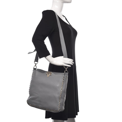 Valentino Garavani Pebbled Calfskin Large Rockstud Flip-Lock Messenger Bag Light Stone 2 of 15