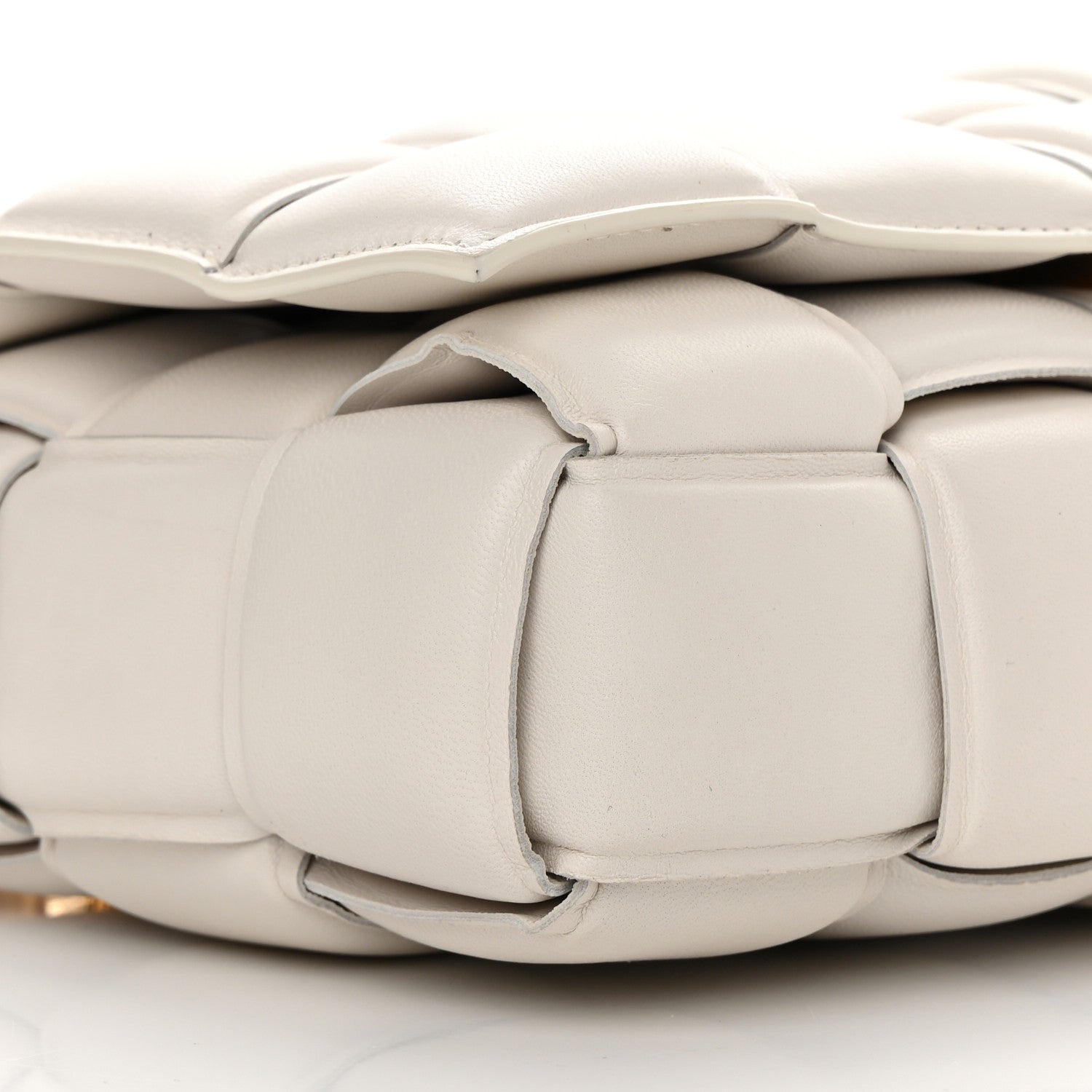Bottega Veneta Lambskin Maxi Intreccio Padded Chain Cassette Crossbody Bag White 9 of 15
