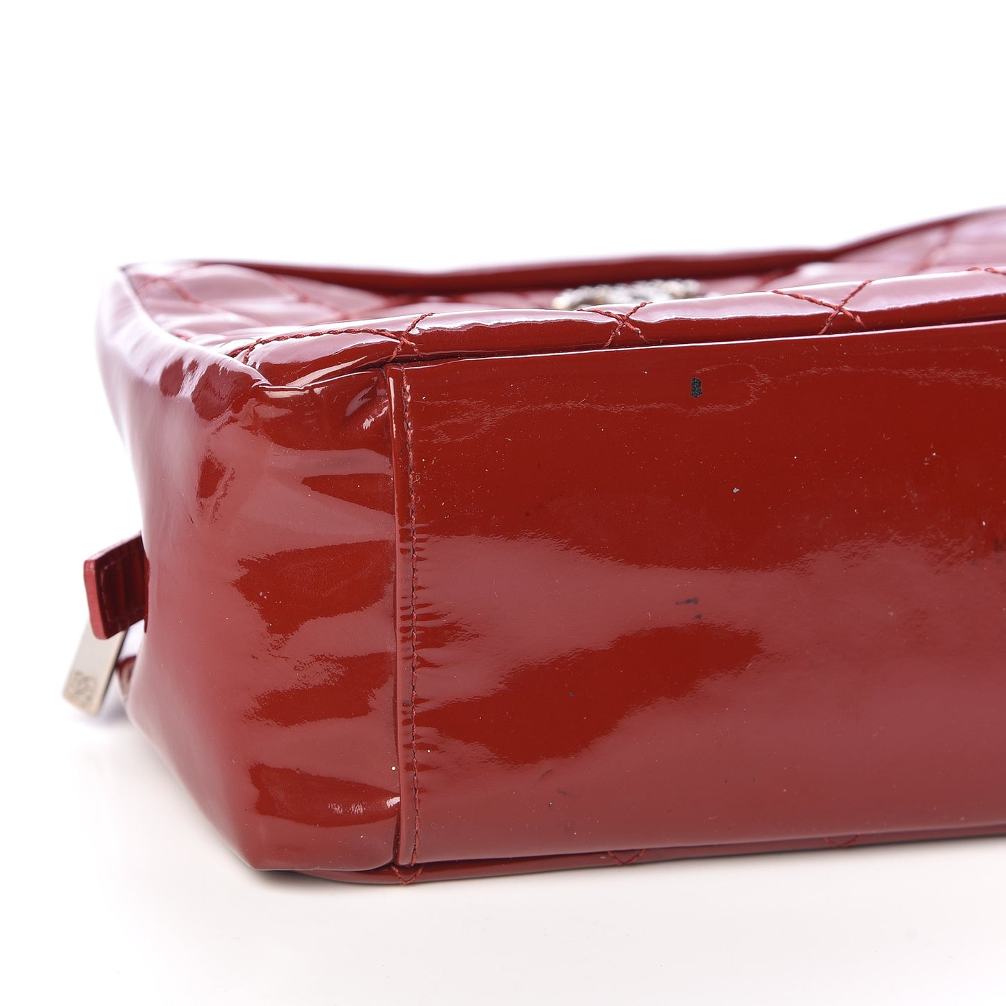 Patent Quilted Brilliant Cosmetic Case Red
