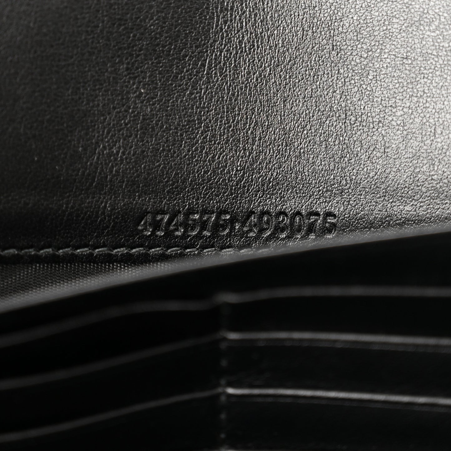 Calfskin Matelasse GG Marmont Chain Wallet Black