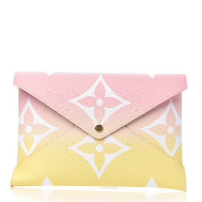 Louis Vuitton Monogram Giant By The Pool Kirigami Pochette Set 2 of 10
