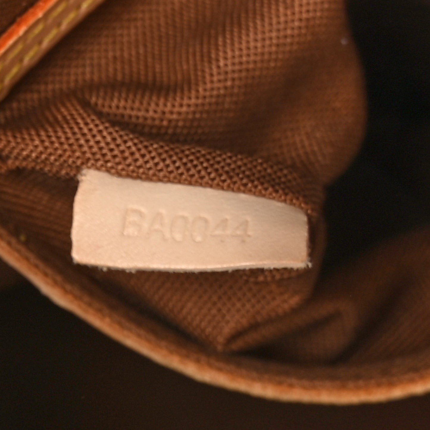 Monogram Alma PM