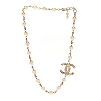 Chanel Pearl CC Short Necklace Gold 3 of 4